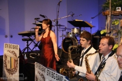 _.._upload_graphics_reports_2012_02_6246_Lions_Ball_7406